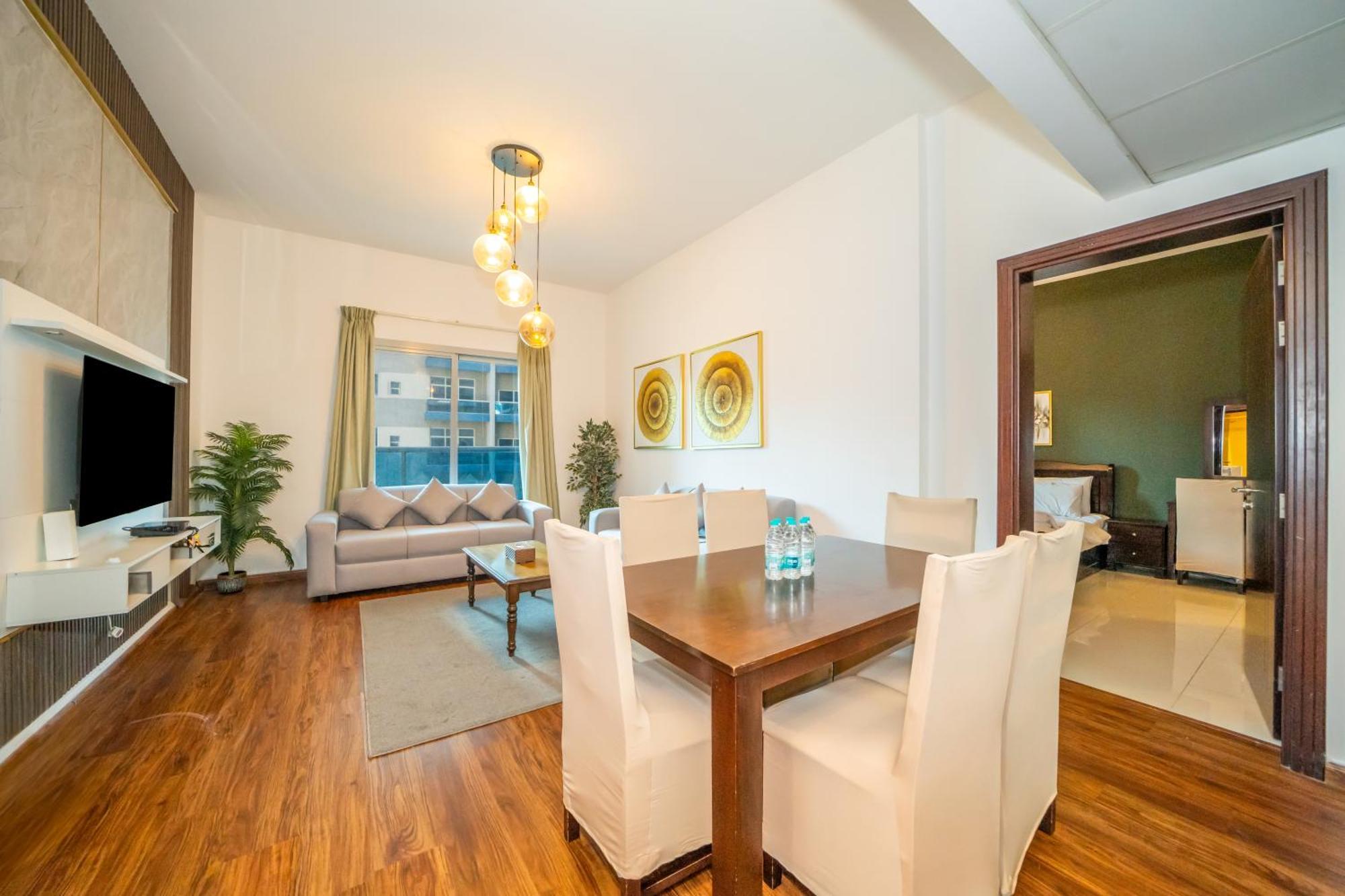 דובאי Live Spacious 3Br Apartment All En Suite & Balcony מראה חיצוני תמונה