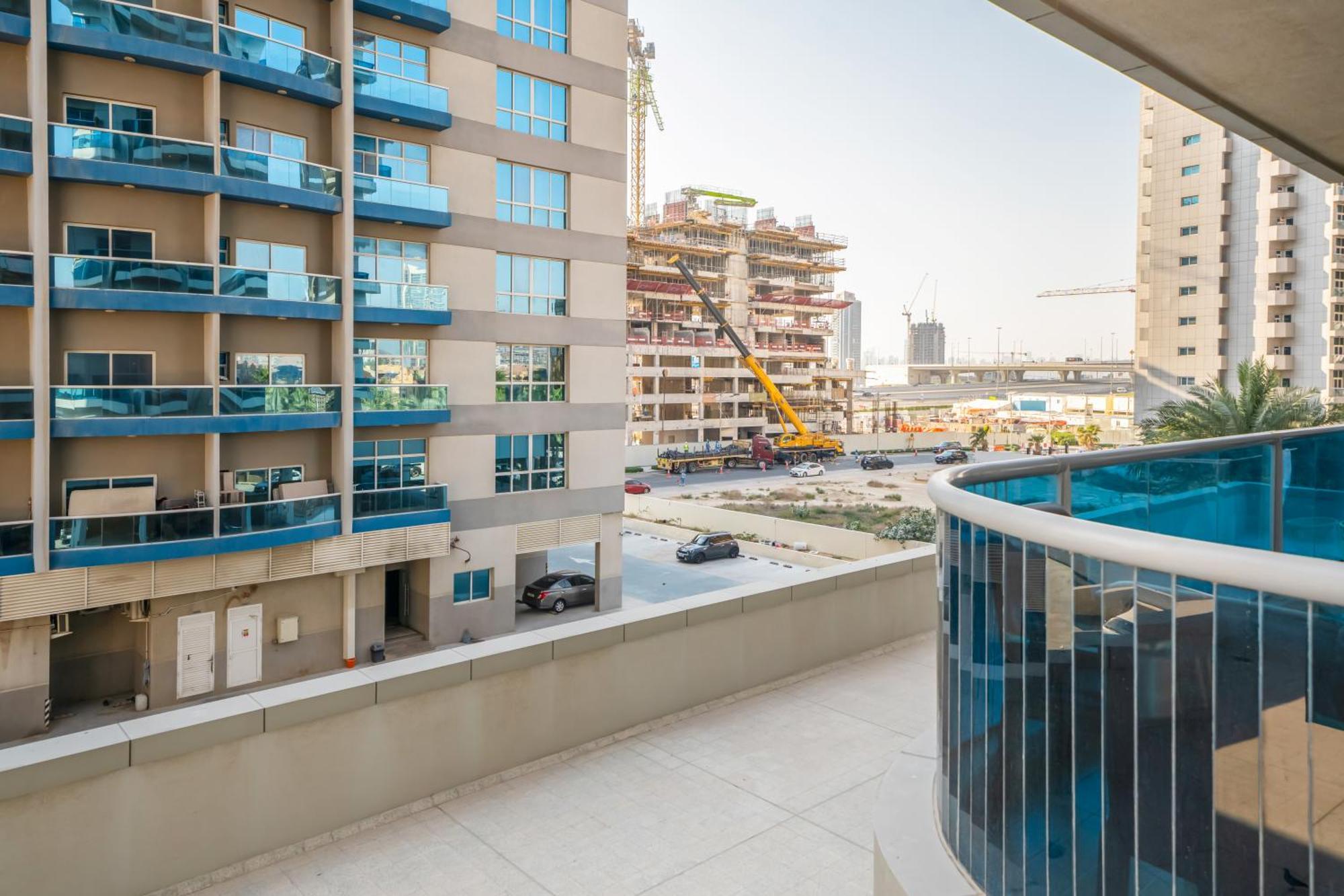 דובאי Live Spacious 3Br Apartment All En Suite & Balcony מראה חיצוני תמונה
