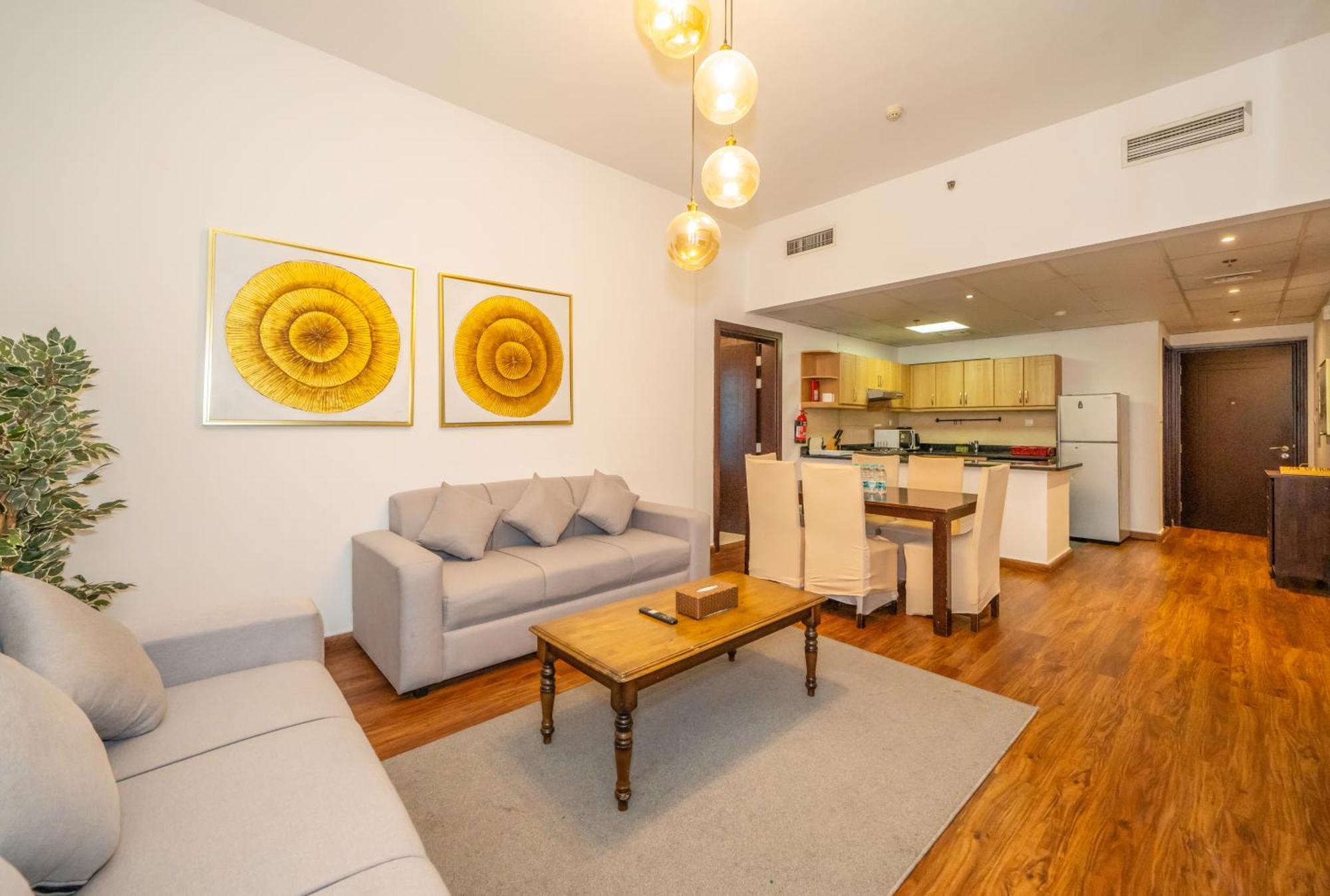 דובאי Live Spacious 3Br Apartment All En Suite & Balcony מראה חיצוני תמונה