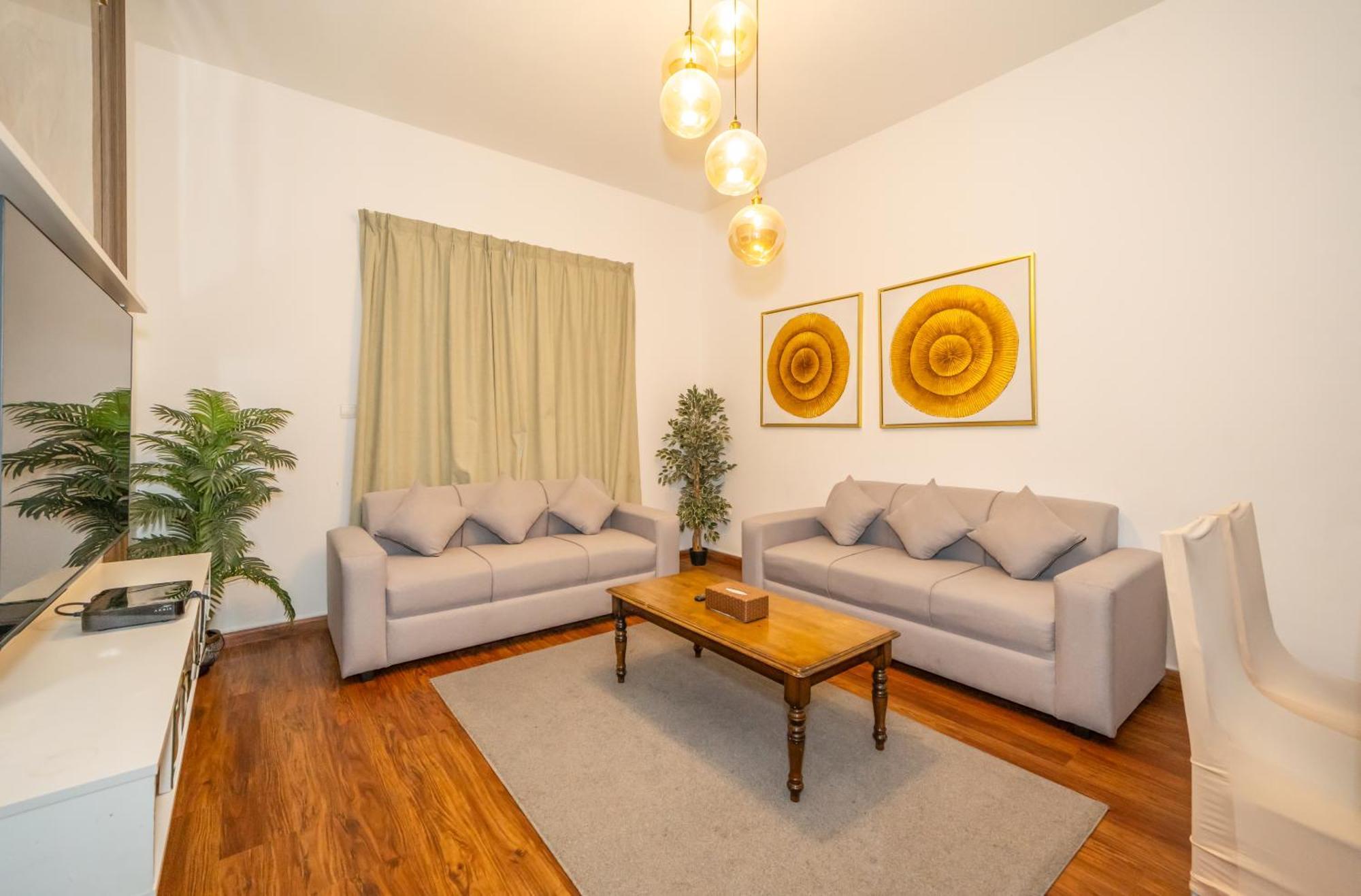 דובאי Live Spacious 3Br Apartment All En Suite & Balcony מראה חיצוני תמונה